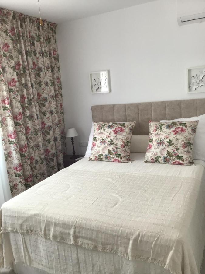 올리벨라 Campagne Luxueuse De Sitges 빌라 외부 사진